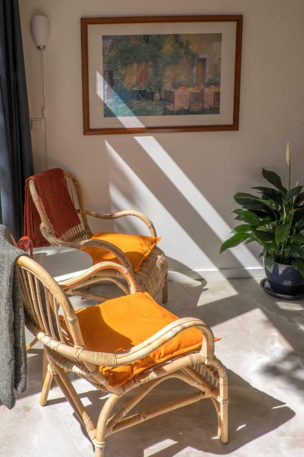 Studio South Beach With Garden And Free Parking Zandvoort Bagian luar foto