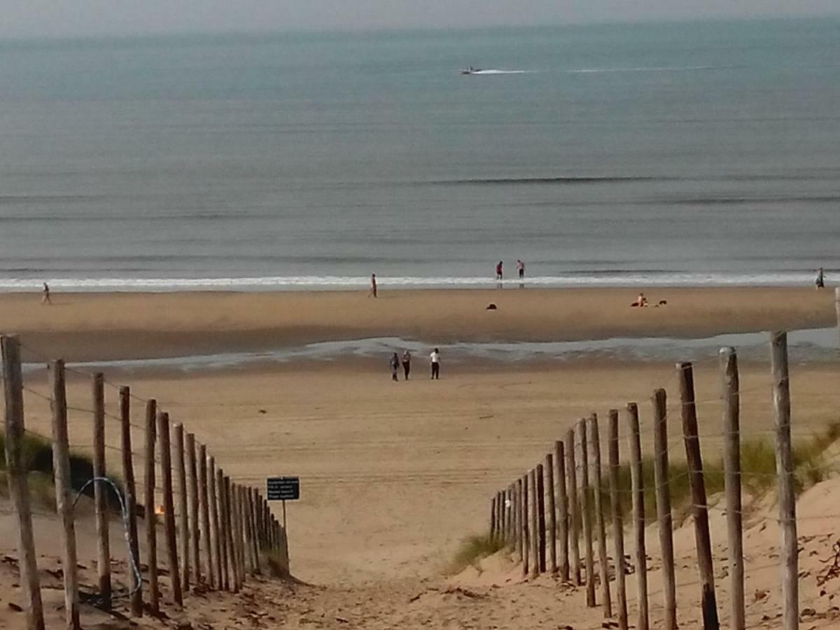 Studio South Beach With Garden And Free Parking Zandvoort Bagian luar foto